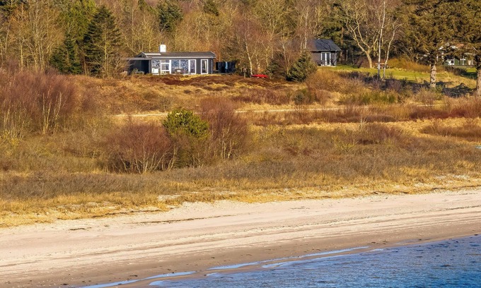 Amtoft House | Lovely holiday home with panoramic view of the fjord.