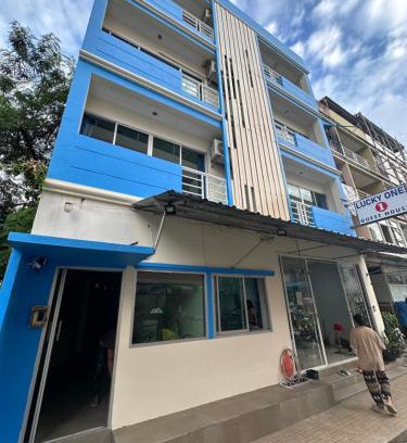 Patong Apartment | Lucky One Guesthouse
