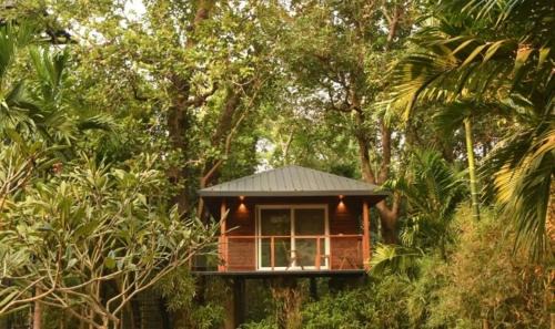 Baripada Hotel | Lulung Aranya Nivas Resort