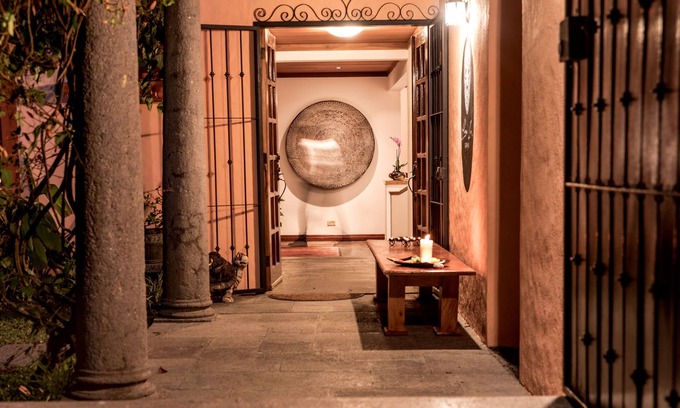 Ciudad Cariari Bed & Breakfast | Luna Inn B&B