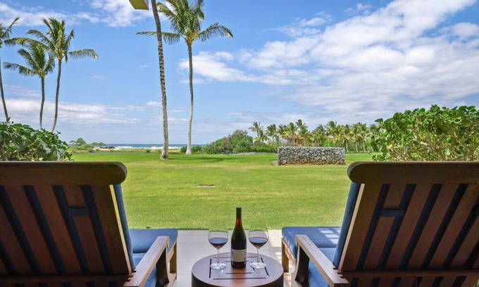 Kaupulehu Villa | Lush Oceanview Villa w/Hot Tub & AC - Fairwayfront at Hualalai: 3101 Kumukehu