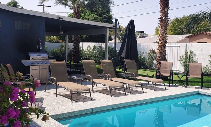 Southwest Village House | LUX Old Town Scottsdale, Private Pool Hot tub Bocce, Open play pickleball nearby