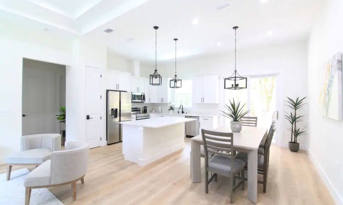 North Port House | Luxurious 3 bedroom home