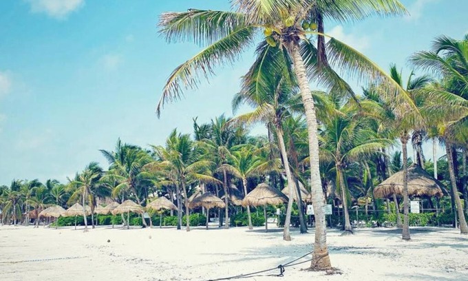 Akumal Apartment | Luxurious Penthouse: Relaxing Oasis for Couple(s)