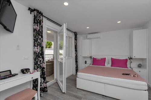 Makarska Old Town Apartment | Luxurious studio apartment Jube