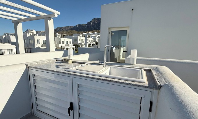 Karavas Apartment | Luxury 2BR Penthouse in Gated Complex with Terrace, Pool and Gym