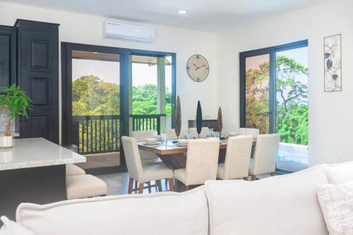 Antoneys Cay Villa | Luxury 3 Bdrms villa with private-pool and full-concierge
