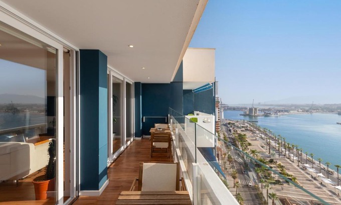 La Malagueta Apartment | Luxury beach/port apartment