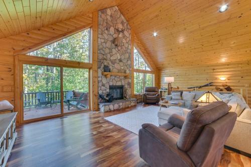 Boyne Falls House | Luxury Cabin in The Reserve at Boyne Mountain
