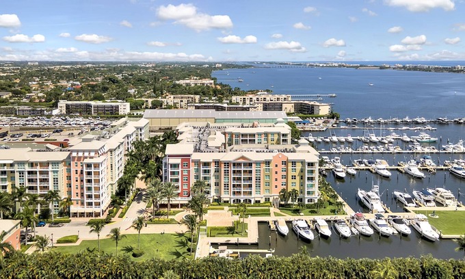 Island Estates Condo | Luxury Condo with Million Dollar Views