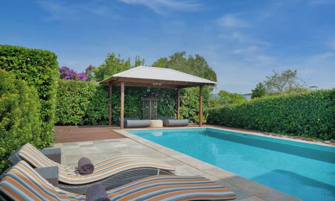 Wamberal House | Luxury Escape - Close to Beach