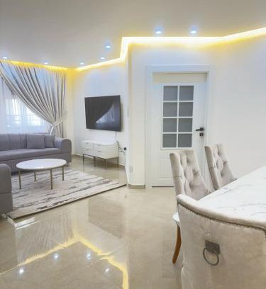 Amman Apartment | Luxury Family Apartment With Balcony