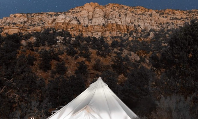 Hildale RV Rental | Luxury King size tent with valley views at Zion View Camping!