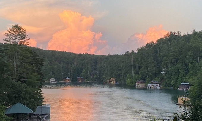 Lakemont Cabin | Luxury Lake Rabun Cabin - restored lakefront w/stunning views fr/every room!