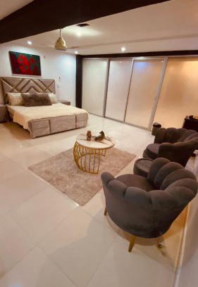 Lahore Apartment | Luxury Peaceful Apartment