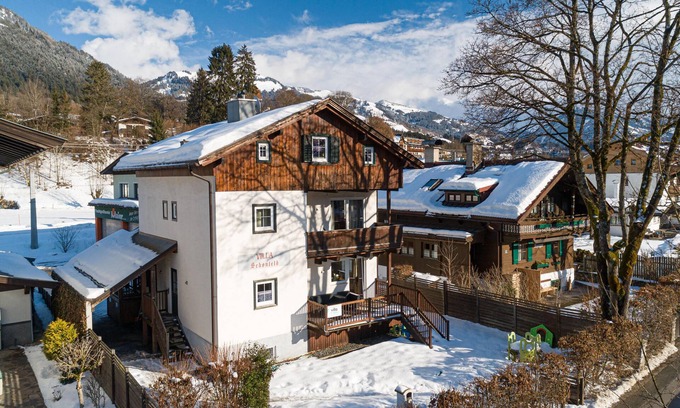 Kitzbuehel Apartment | Luxury property, near centre of Kitzbühel, close to skilift