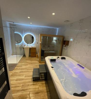Vallon-Pont-d'Arc Bed & Breakfast | Luxury spa vallon