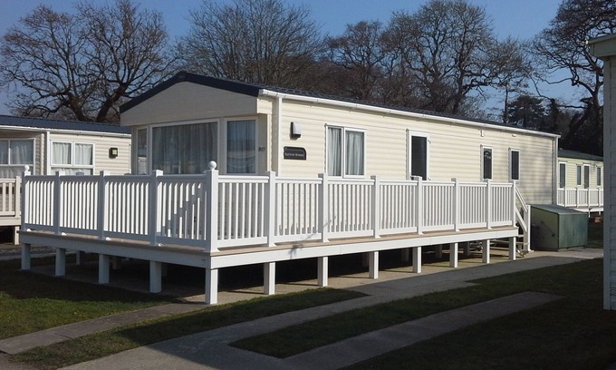 Christchurch House | Luxury Static Caravan Sited on 5* Hoburne Park, Christchurch, Dorset.