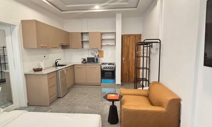 Littoral Department Apartment | Lyte Appart'Hotels