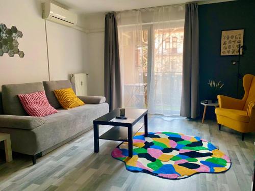 Jozsefvaros Apartment | Márton Residence with FREE PARKING