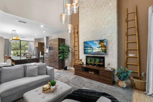 Florida Central Atlantic Coast House | Magic Getaway 4 En-suites, Bbq & Near Parks