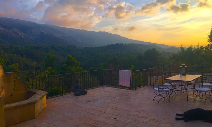 Vauvenargues Other | Magnificent Mas noble with top-of-the-range amenities on huge property.