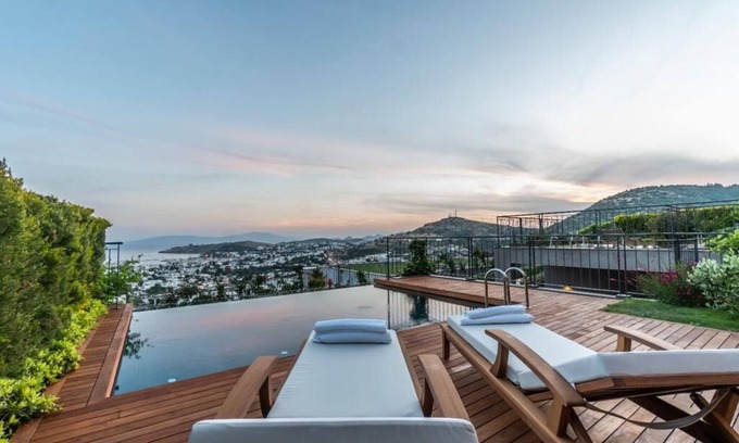 Bodrum City Center Villa | Magnificent Villa located in a 5* hotel complex