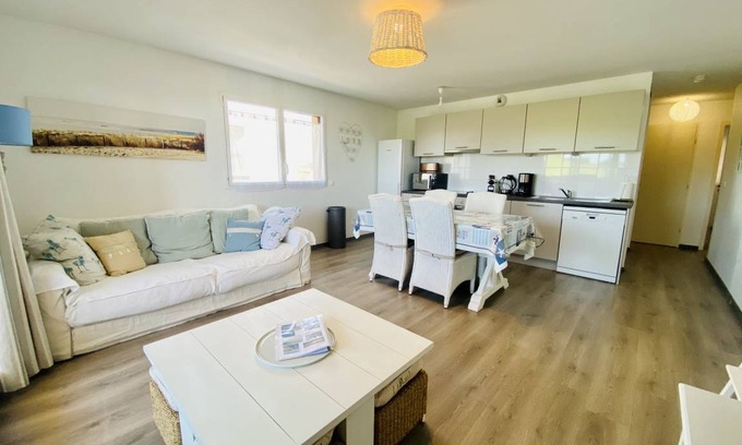 Biscarrosse Plage Apartment | Magnifique T3 avec Terrasse en front de mer (154)