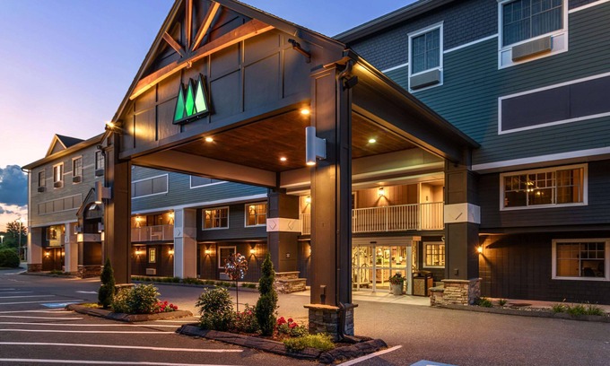 Augusta Hotel | Maine Evergreen Hotel, an Ascend Collection Hotel