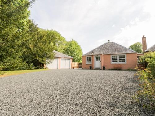 Auchengray House | Maisie's Cottage