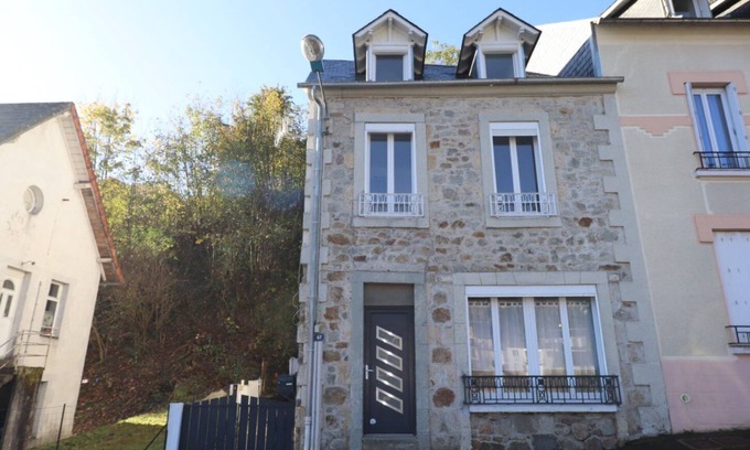 La Bourboule House | Maison Bellevue with Wi-Fi