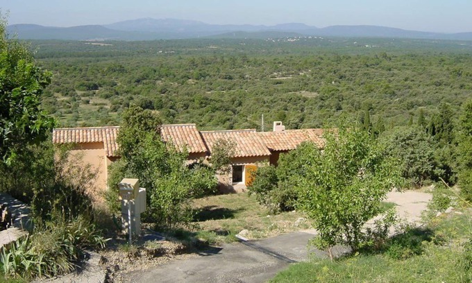 Saint-Julien House | Maison Calme Devant un Panorama Exceptionnel