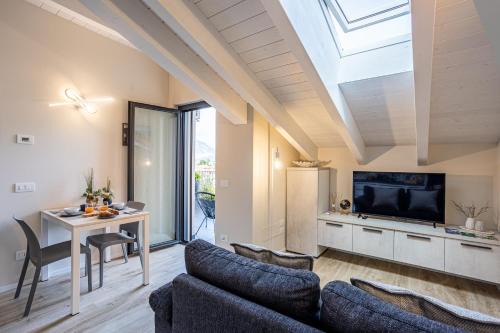 Verbania Apartment | Maison Cecile