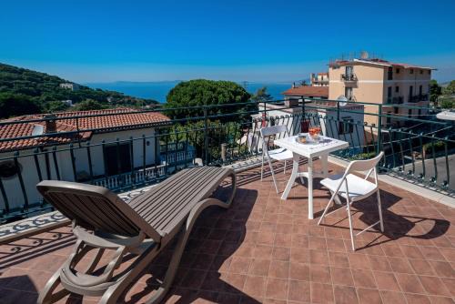 Sant'Agata sui Due Golfi Apartment | Maison Cipriani