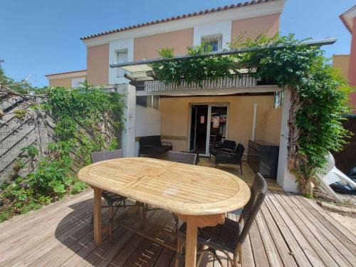 Marseillan House | Maison climatisée avec jardin, terrasse et piscine, proche des campings - Marseillan - FR-1-326-693