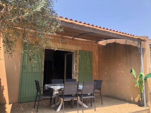 Mouries House | Maison dans une residence fermée