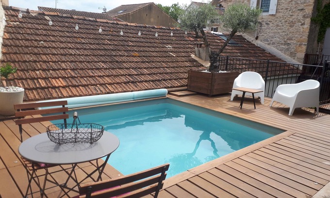 Laudun House | Maison de Village Avec Piscine en Terrasse