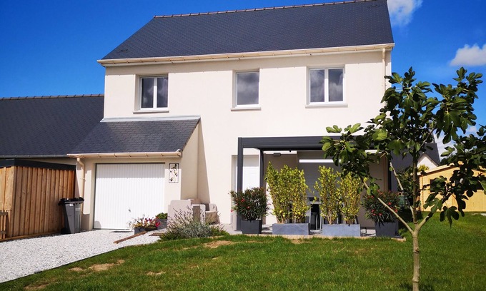 Matignon House | Maison des Rossignols 5 minutes from the beach