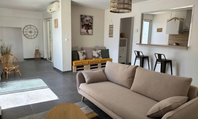 Beziers Villa | Maison GuyennenLovely, cosy house furnished with care and comfort