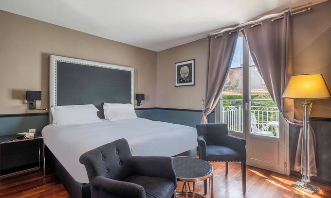 Boulouris-sur-Mer Apartment | Maison Mauresque - Superior "Breton" Room
