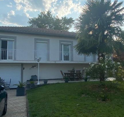 Chavanoz House | Maison quiétude