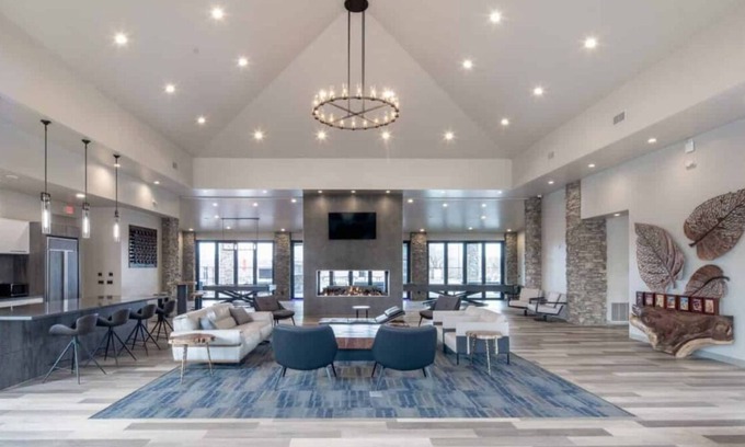 Camp Verde House | Making The Best Memories Along The Way! FREE Parking, Pool, Pets Allowed!