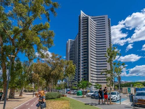 Palma-Palmilla Apartment | Malaga Skyline Suite with Pool - Floor 26 - Free Parking