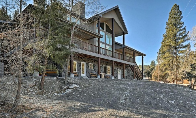 Mammoth Creek Apartment | Mammoth Creek Apt Between Bryce Canyon and Zion!