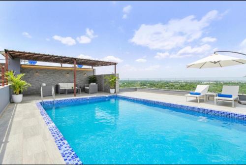 Bedla Hotel | Mangal Residency Rooftop Pool