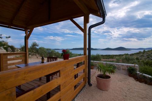 Drage House | Marina House