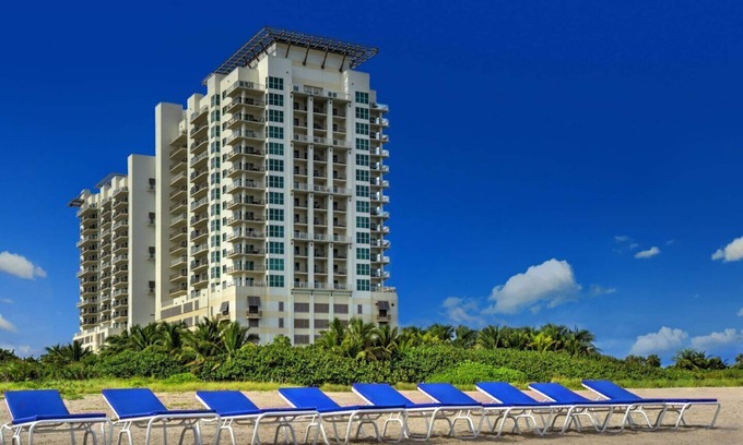 Singer Island Resort | Marriott Oceana Palms Resort, Singer Island Oceanfront Luxury