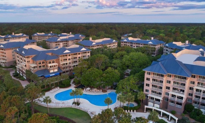 Hilton Head Island Resort | Marriott's Grande Ocean-Spacious 2 bedroom villa sleeps 8