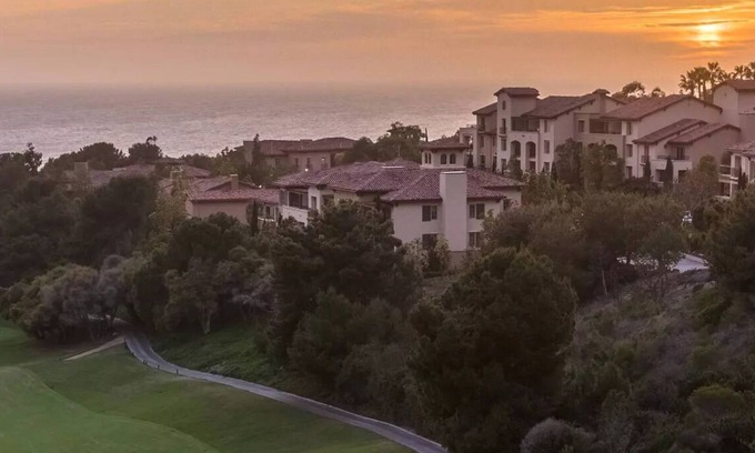 Newport Coast Hotel | Marriott's Newport Coast Villas- 2 Bedroom 2 Bath Resort Access