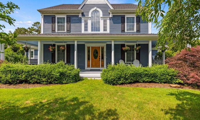 Marstons Mills House | Marvelous Mistic: 474-MM Contemporary Cape House with Pool, Walk to Beach and Village